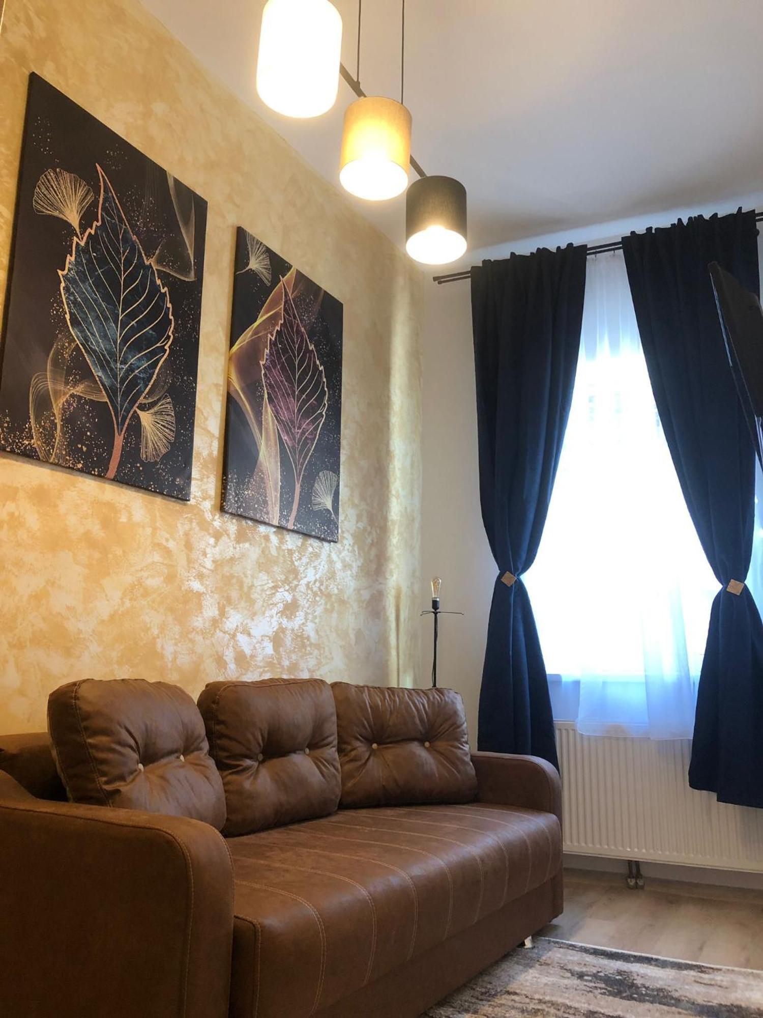 Urban Central Apartments Braşov Exterior foto